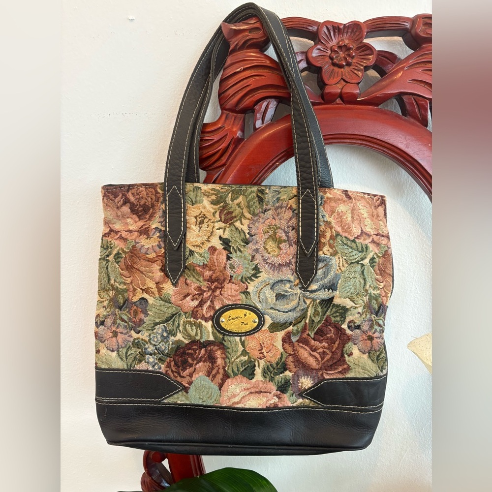 Vintage Jiménez Piel Large Cottagecore Floral Tapestry Shoulder Bag Tote